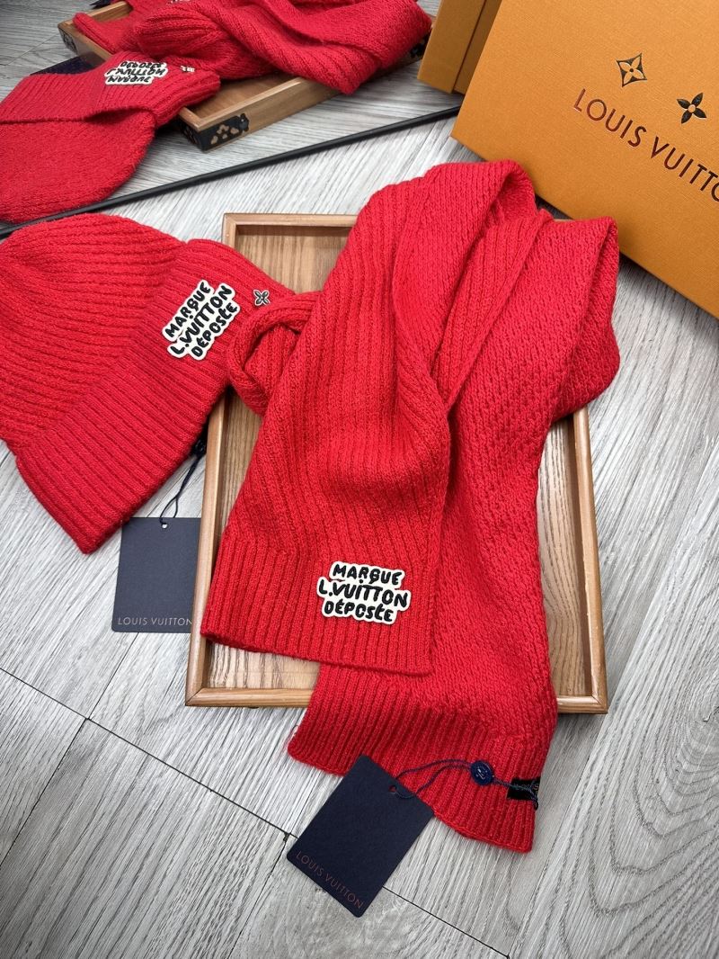 Louis Vuitton Caps Scarfs